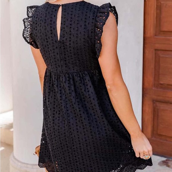 Black romper with shorts - Picture 4 of 5